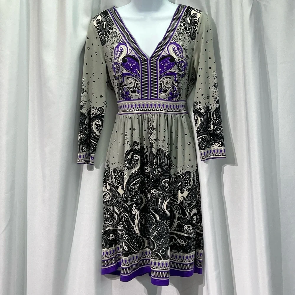 ECI New York Grey, White, Purple and Black Paisley V-neck Long Sleeve Dress - SM - Picture 1 of 10